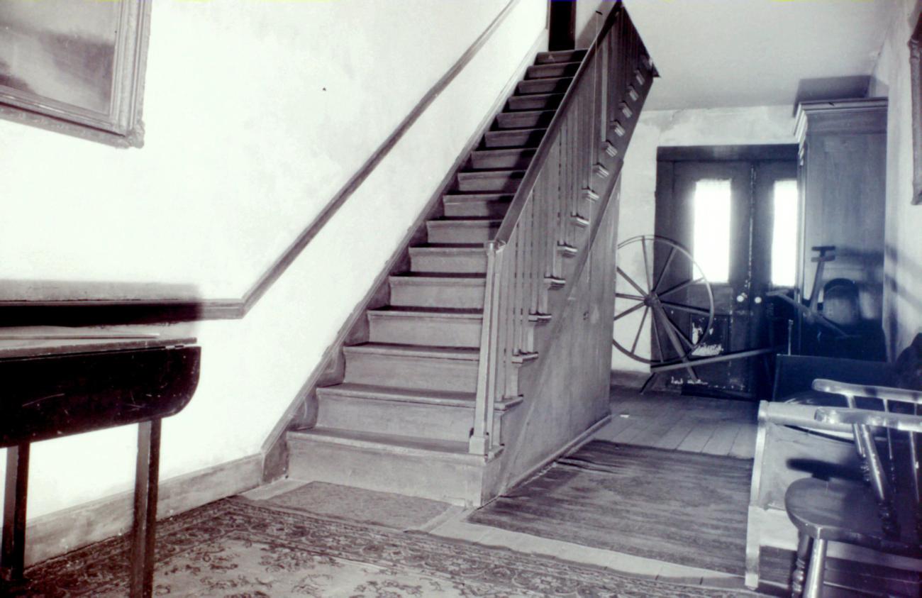 Image of Griswold Inn Interior, Front Hallway