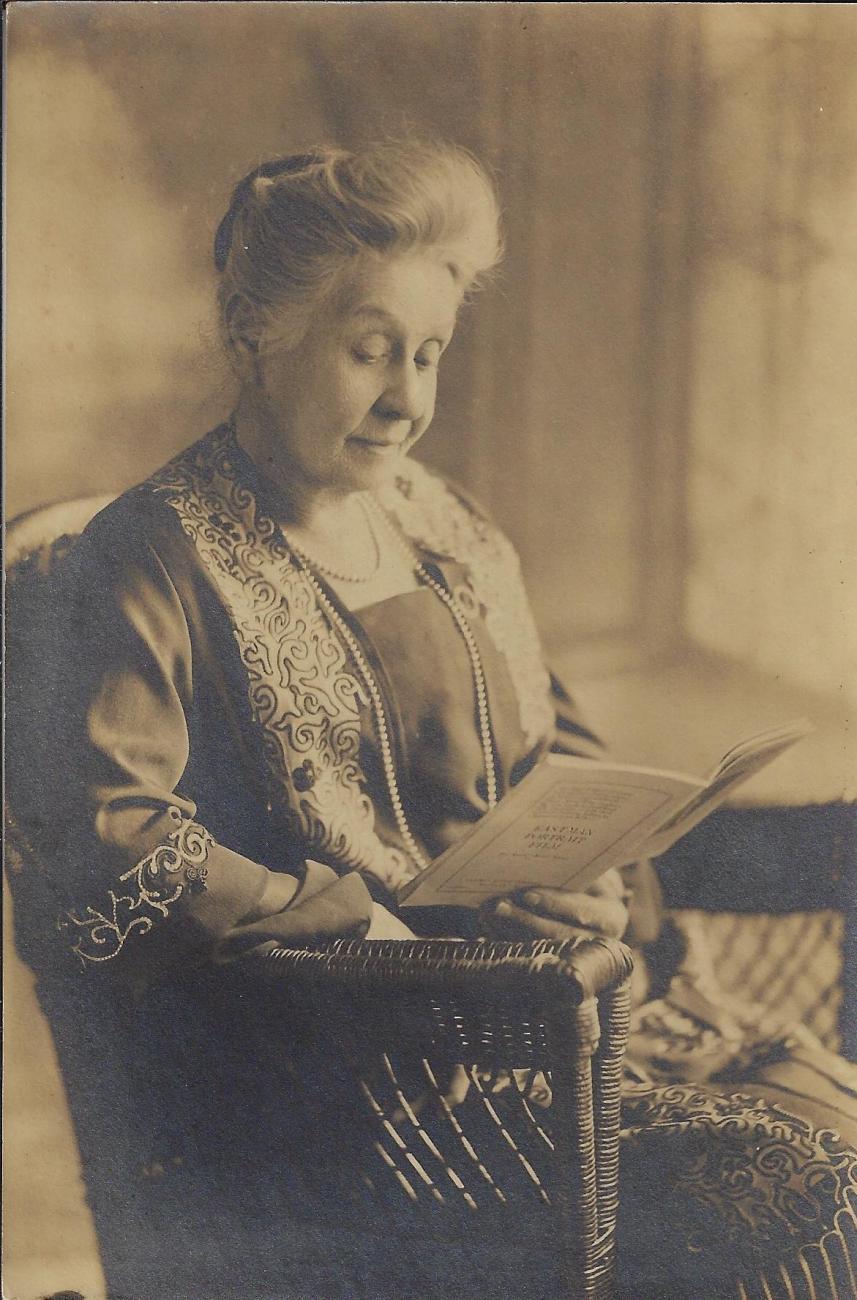 Photograph of Amanda Spain