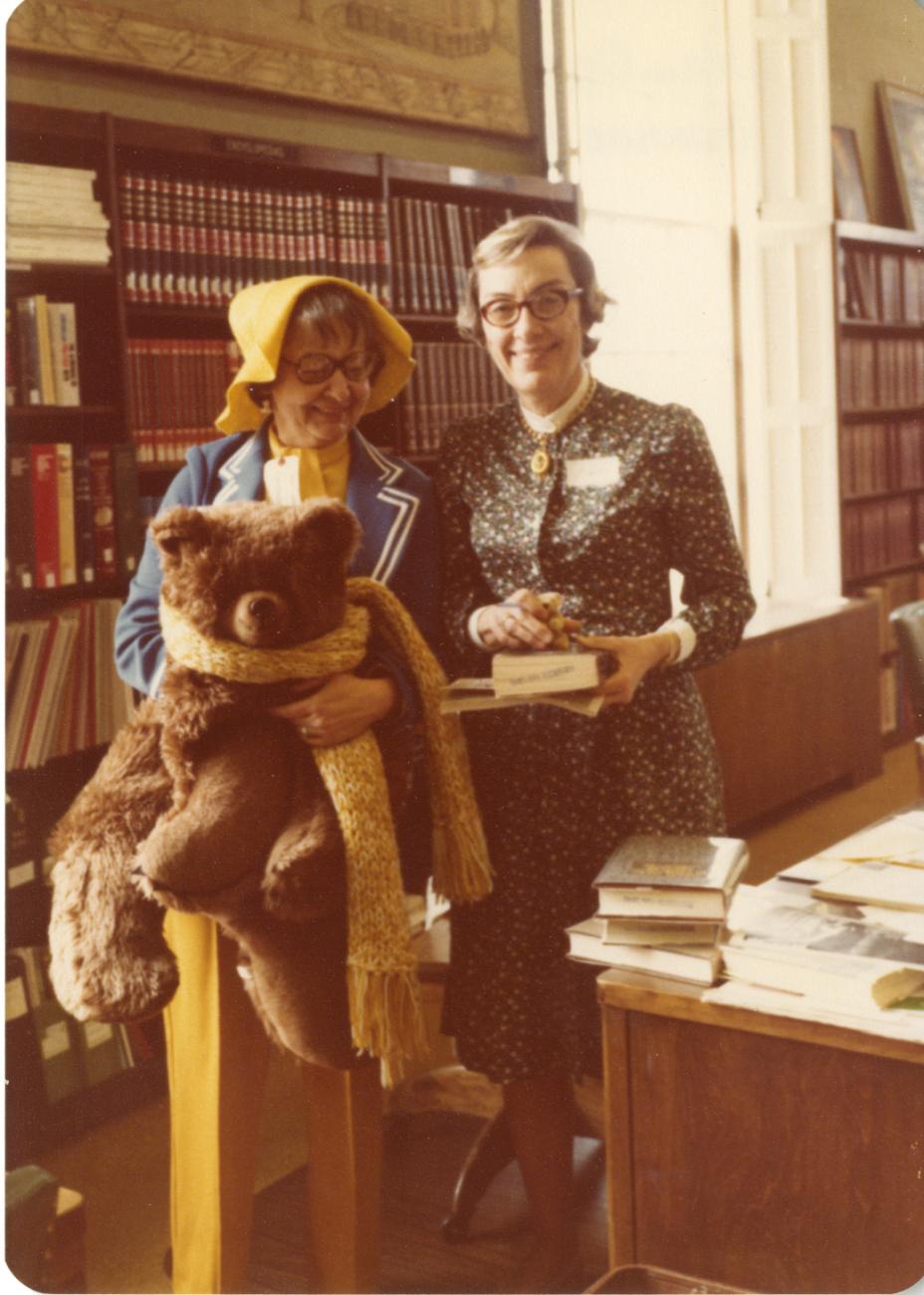 Photograph of Joan Brennan and Jean Ogg at the Worthington Public Library, 752 High Street