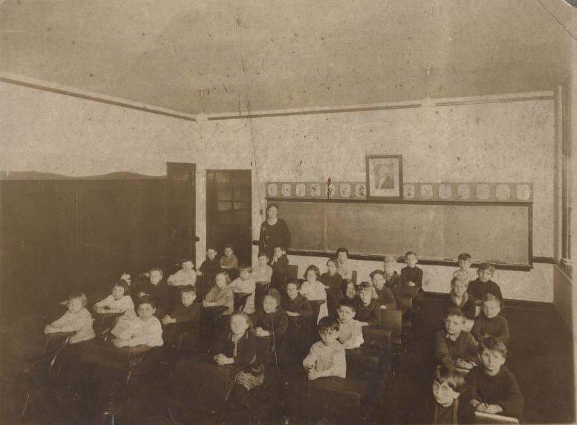 Linworth Grammar School Classroom