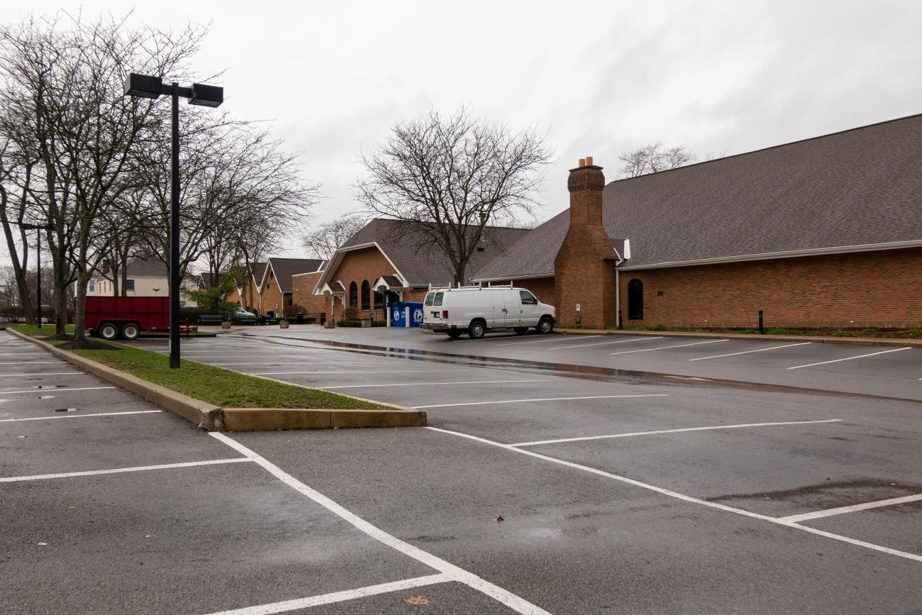 Photograph of Old Worthington Library during Ohio's Stay At Home Order of 2020