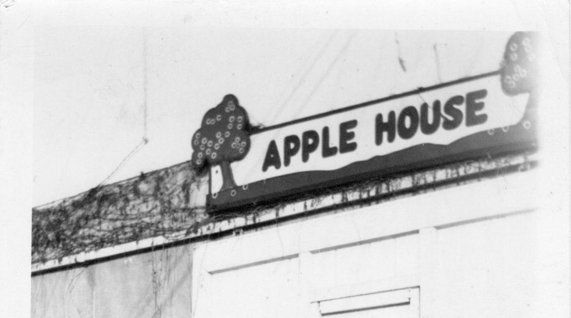 Photograph of the Apple House Sign at the Brown Fruit Farm