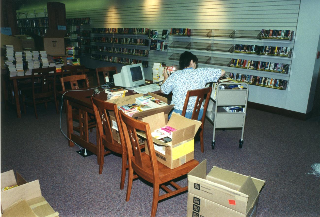 Processing Books During the Northwest Library Construction