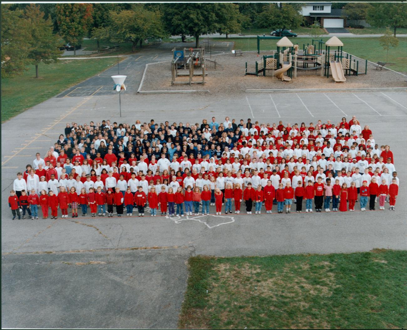 Worthington Estates School Students and Staff