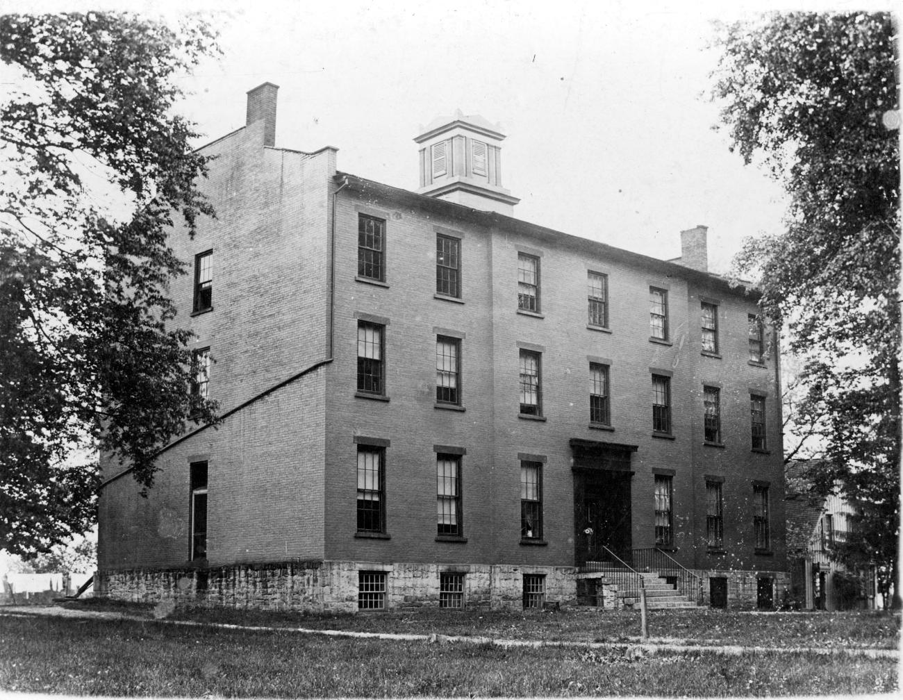 Worthington Female Seminary