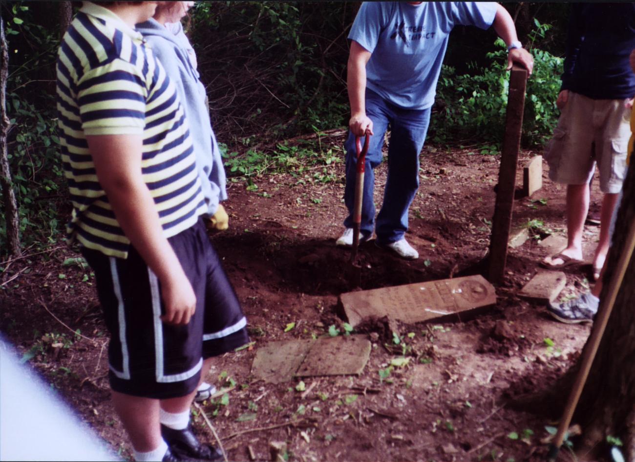Youth Group Goodrich Cemetery Project