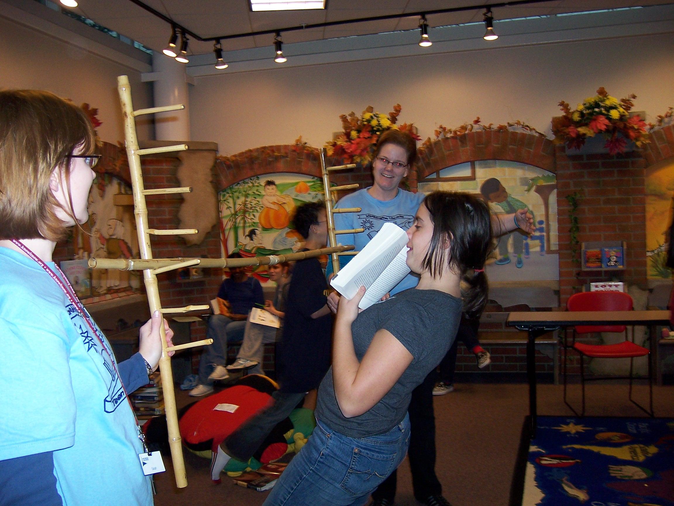 Librarians Sarah Cofer and Ann Pechacek with Teen at the 2007 Teen Read-A-Thon