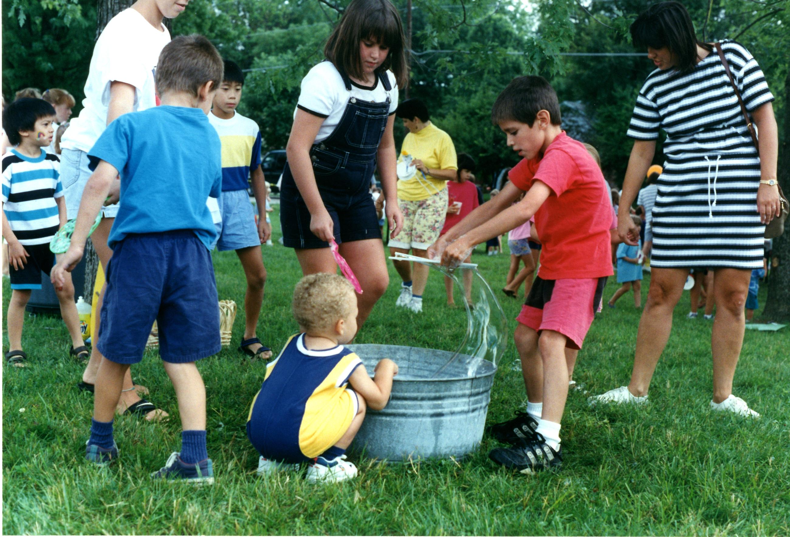 Making Bubbles at the Northwest Library’s First Summer Reading Program Celebration
