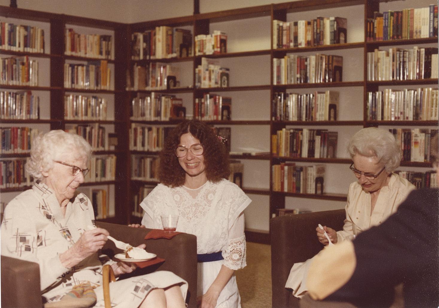 Marian Stearnes, Rachel Alexander and Library Volunteer at Wedding at the Old Worthington Library
