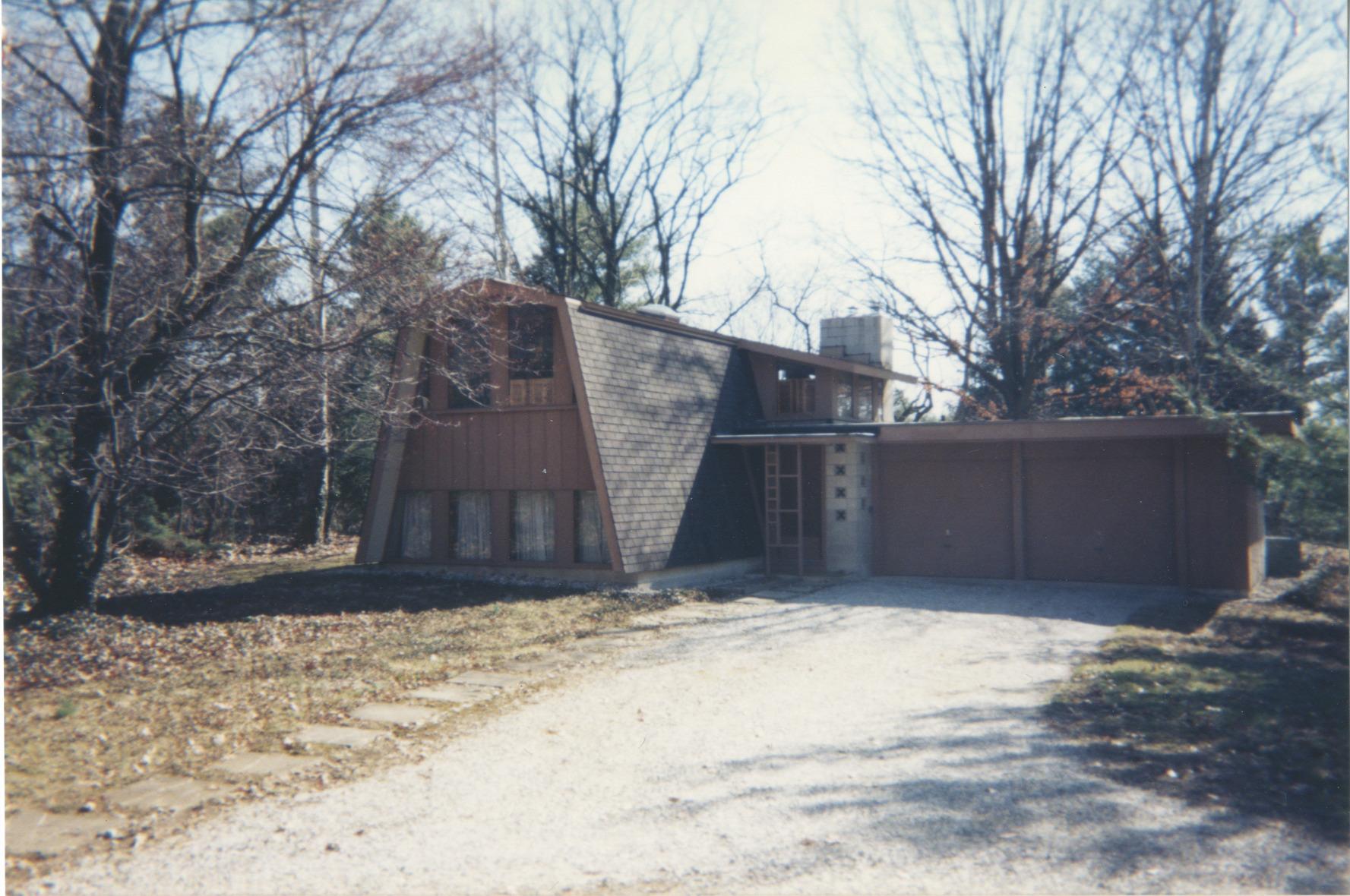 Photograph of Home at 555 White Oak Place