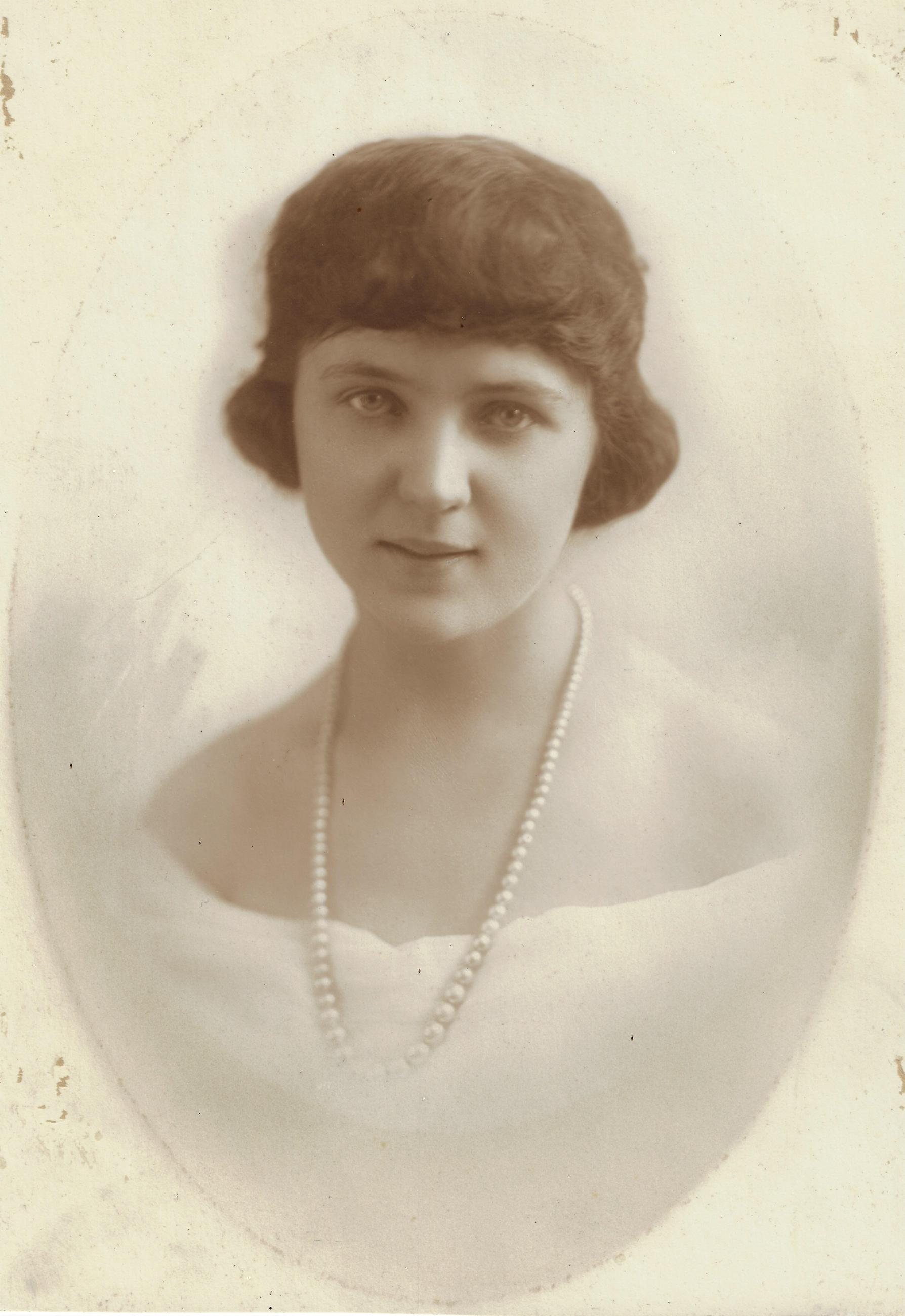 Photograph of Ruth Rowland