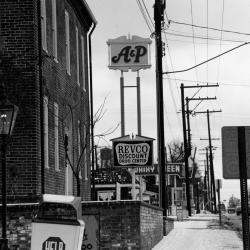 Facade of Orange Johnson House