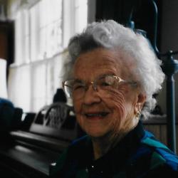 Photograph of Doris McMullen