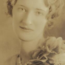 Photograph of Dorothy Fuller McIntyre