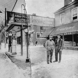Snouffer Brothers Garage and Filling Station