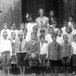 Worthington Grade School Children