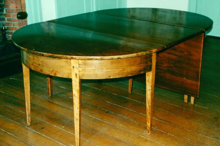 Griswold Inn Banquet Table