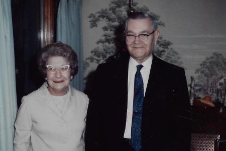 Photograph of Abner Eli and Lella Decker Pinney, 1968