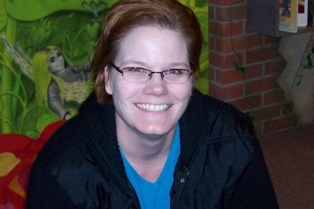 Photograph of Librarian Ann Pechacek at the 2007 Teen Read-A-Thon