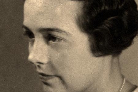 Photograph of Molly Brown Caren Fisher