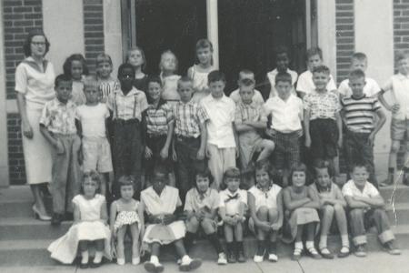 Third Grade Class on Steps of Worthington School
